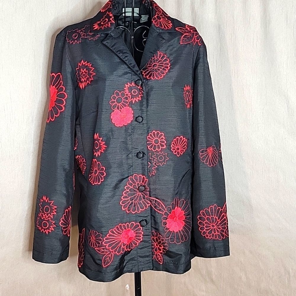 CHICO'S Black and Red Embroidered Floral‎ Jacket Medium